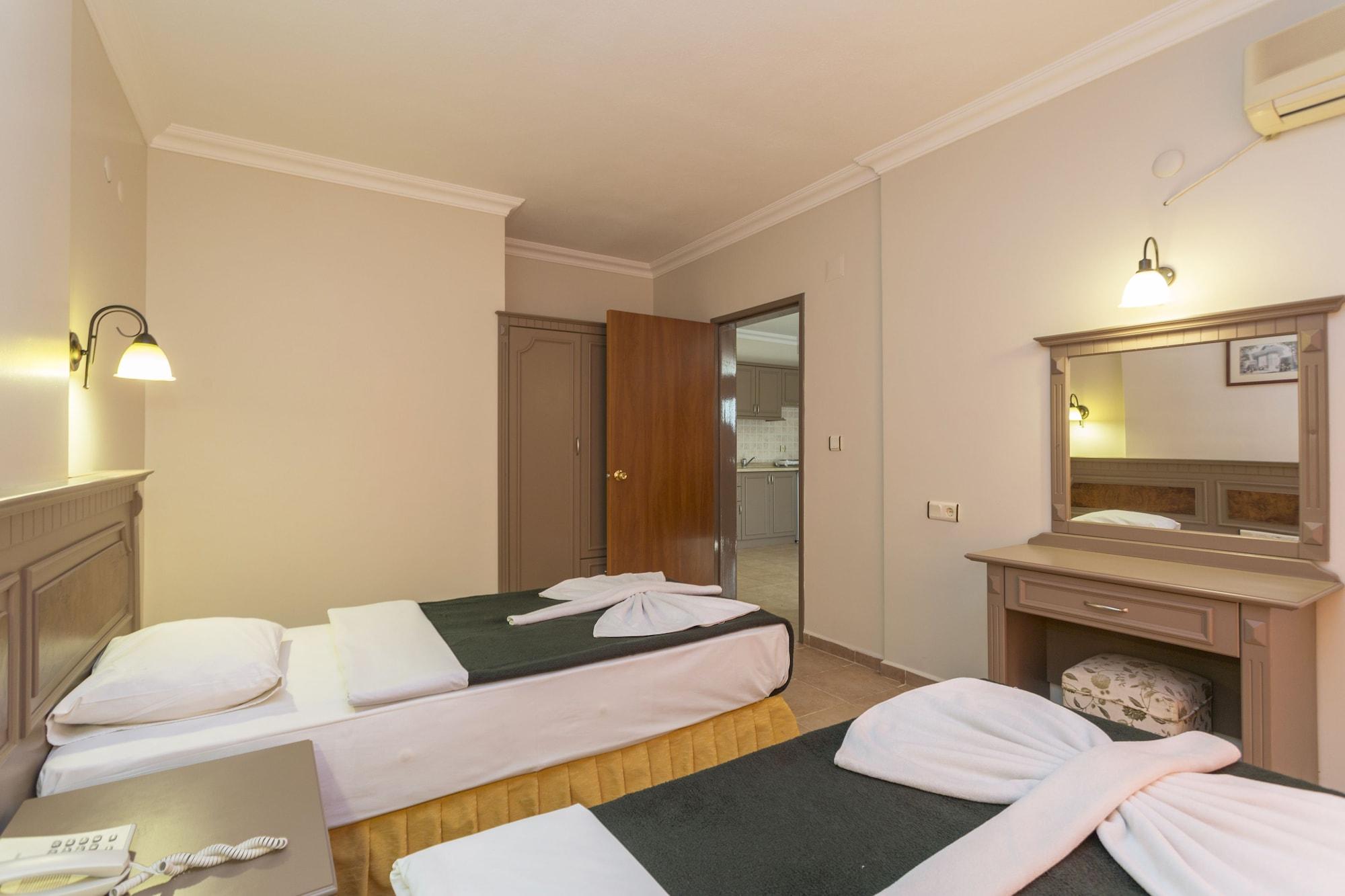 Club Amaris Apartment Мармарис Экстерьер фото